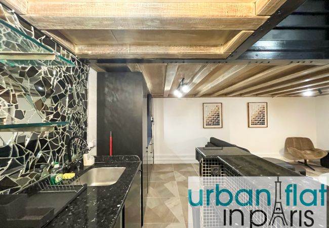 Apartamento en Paris - Urban Flat 09 - Design Triplex Champs-Elysees Apartamento en Paris - Urban Flat 09 - Design Triplex Champs-Elysees