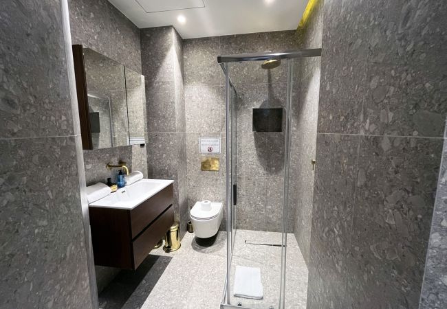 Apartamento en Paris - Urban Flat 141 - Beautiful 3 BDR Flat near Champs-Elysees Apartamento en Paris - Urban Flat 141 - Beautiful 3 BDR Flat near Champs-Elysees