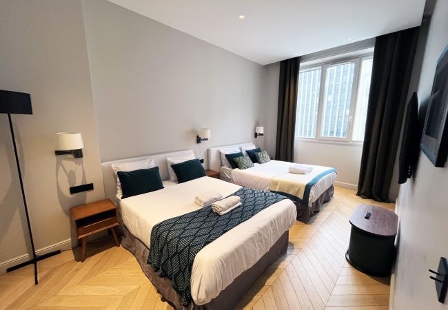 Apartamento en Paris - Urban Flat 141 - Beautiful 3 BDR Flat near Champs-Elysees Apartamento en Paris - Urban Flat 141 - Beautiful 3 BDR Flat near Champs-Elysees