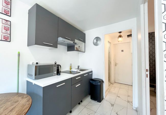 Apartamento en Paris -  143 - Urban Charming Flat in Center of Paris Apartamento en Paris -  143 - Urban Charming Flat in Center of Paris