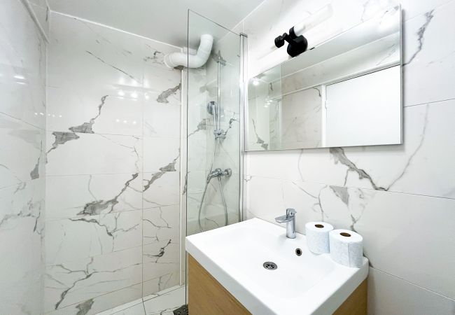 Apartamento en Paris -  143 - Urban Charming Flat in Center of Paris Apartamento en Paris -  143 - Urban Charming Flat in Center of Paris