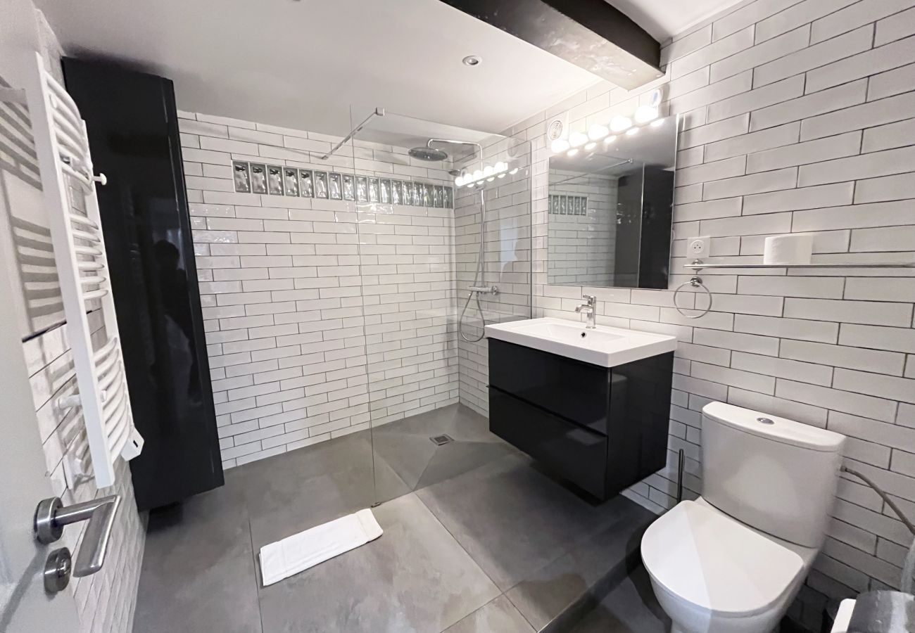 Apartamento en París - Urban Flat 161 - Sublime 4BDR Luxury Flat in Paris Apartamento en París - Urban Flat 161 - Sublime 4BDR Luxury Flat in Paris