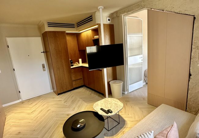 Apartamento en Jerusalem -  GoodHouse 405 - Beautiful 2 BDR with amazing view of Jerusalem Apartamento en Jerusalem -  GoodHouse 405 - Beautiful 2 BDR with amazing view of Jerusalem