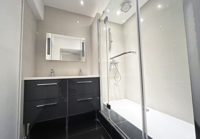 Apartamento en Paris - Urban Flat 166 - 4BDR Luxury Apartment in Center of Paris Apartamento en Paris - Urban Flat 166 - 4BDR Luxury Apartment in Center of Paris