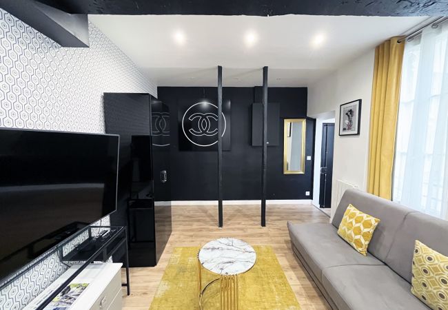 Apartamento en Paris - Urban Flat 157 - Coco Chanel Flat in Montorgueil  Apartamento en Paris - Urban Flat 157 - Coco Chanel Flat in Montorgueil