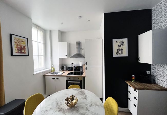 Apartamento en Paris - Urban Flat 157 - Coco Chanel Flat in Montorgueil  Apartamento en Paris - Urban Flat 157 - Coco Chanel Flat in Montorgueil
