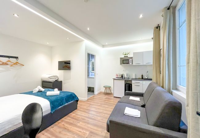 Estudio en París - UrbanFlat 202 - 249 Saint Denis SD1