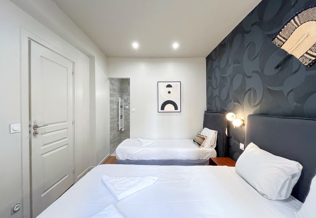 Appartement à Paris - Urban Flat 02 - Beautiful 4 BDR Flat in Heart of Paris Appartement à Paris - Urban Flat 02 - Beautiful 4 BDR Flat in Heart of Paris