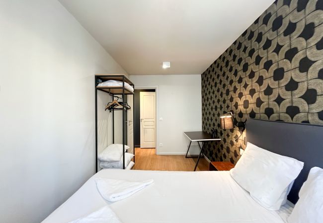 Appartement à Paris - Urban Flat 02 - Beautiful 4 BDR Flat in Heart of Paris Appartement à Paris - Urban Flat 02 - Beautiful 4 BDR Flat in Heart of Paris