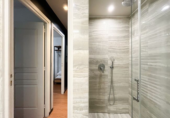 Appartement à Paris - Urban Flat 02 - Beautiful 4 BDR Flat in Heart of Paris Appartement à Paris - Urban Flat 02 - Beautiful 4 BDR Flat in Heart of Paris