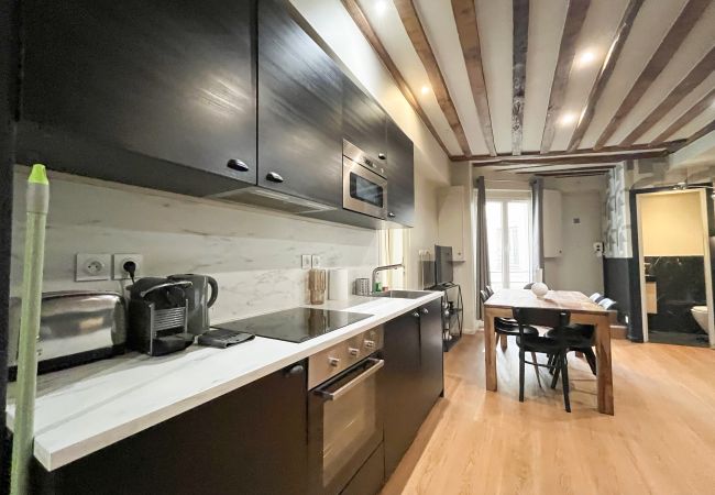 Appartement à Paris - Urban Flat 02 - Beautiful 4 BDR Flat in Heart of Paris Appartement à Paris - Urban Flat 02 - Beautiful 4 BDR Flat in Heart of Paris