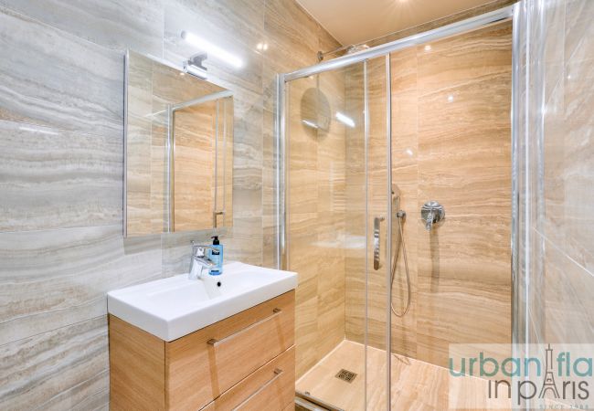 Appartement à Paris - Urban Flat 02 - Beautiful 4 BDR Flat in Heart of Paris Appartement à Paris - Urban Flat 02 - Beautiful 4 BDR Flat in Heart of Paris