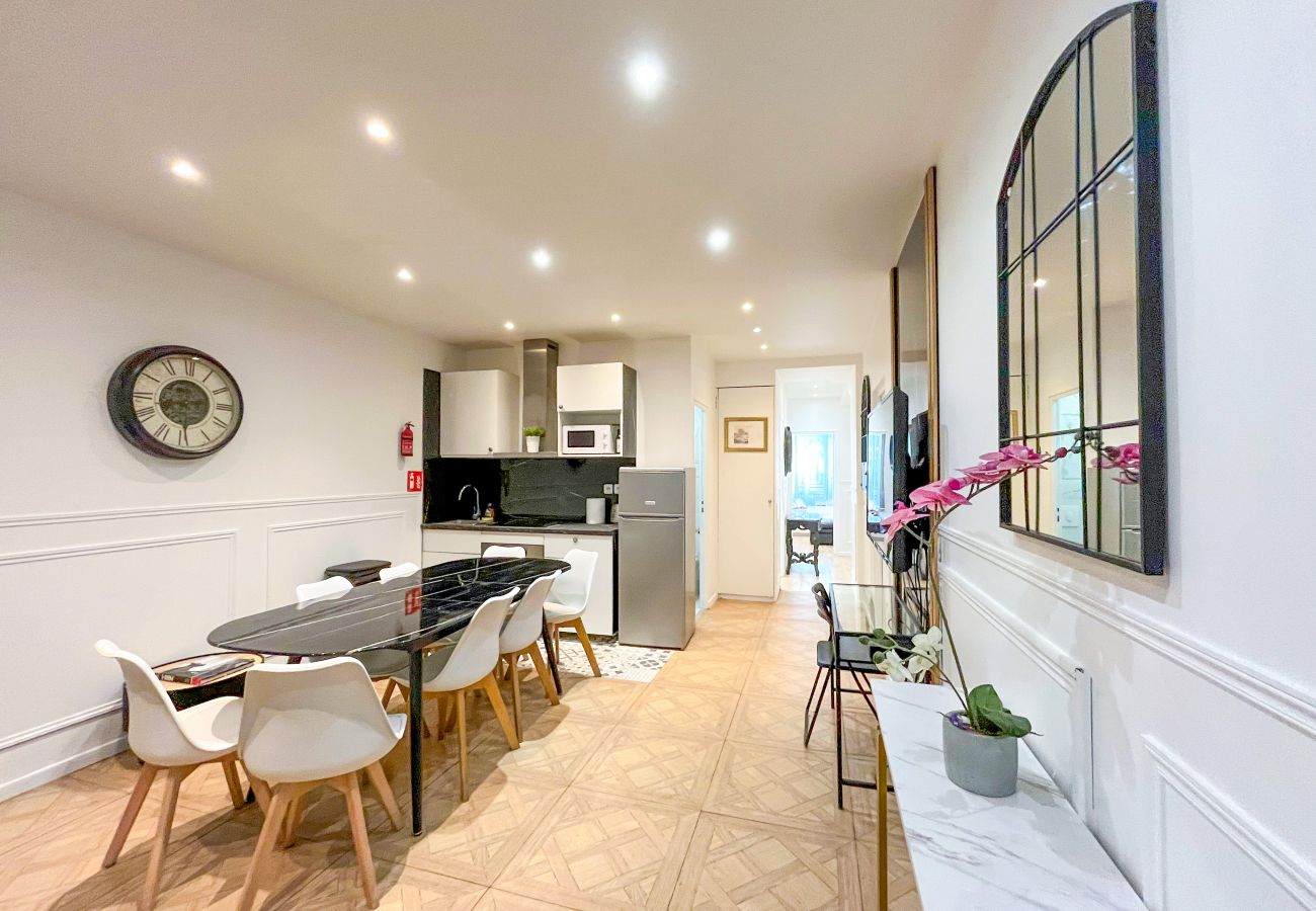 Appartement à Paris - 81 - Paris Luxe Sebastopol Appartement à Paris - 81 - Paris Luxe Sebastopol