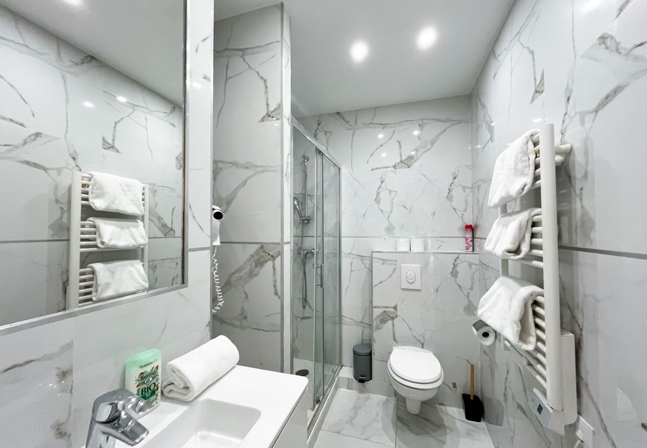 Appartement à Paris - 81 - Paris Luxe Sebastopol Appartement à Paris - 81 - Paris Luxe Sebastopol