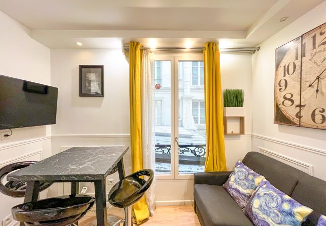 Appartement à Paris - Urban Flat 112 - Urban Atelier Saint Michel Appartement à Paris - Urban Flat 112 - Urban Atelier Saint Michel