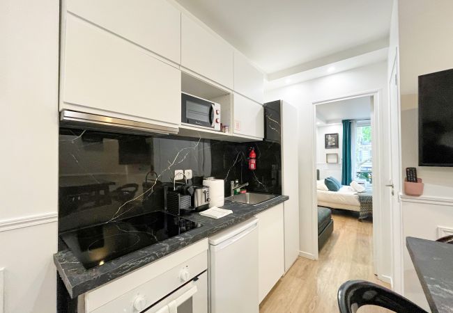 Appartement à Paris - Urban Flat 112 - Urban Atelier Saint Michel Appartement à Paris - Urban Flat 112 - Urban Atelier Saint Michel