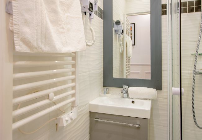 Appartement à Paris - Urban Flat 25 -  Fun Duplex in Montorgueil Appartement à Paris - Urban Flat 25 -  Fun Duplex in Montorgueil