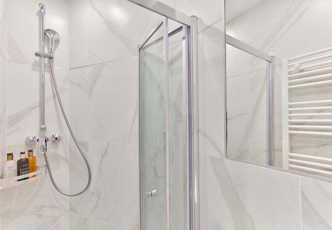 Appartement à Paris - Uran Flat 125 - Montorgueil Street Art Appartement à Paris - Uran Flat 125 - Montorgueil Street Art