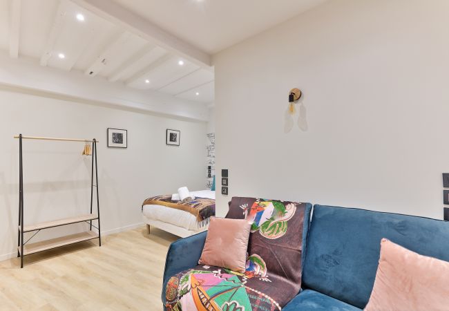 Appartement à Paris - Uran Flat 125 - Montorgueil Street Art Appartement à Paris - Uran Flat 125 - Montorgueil Street Art