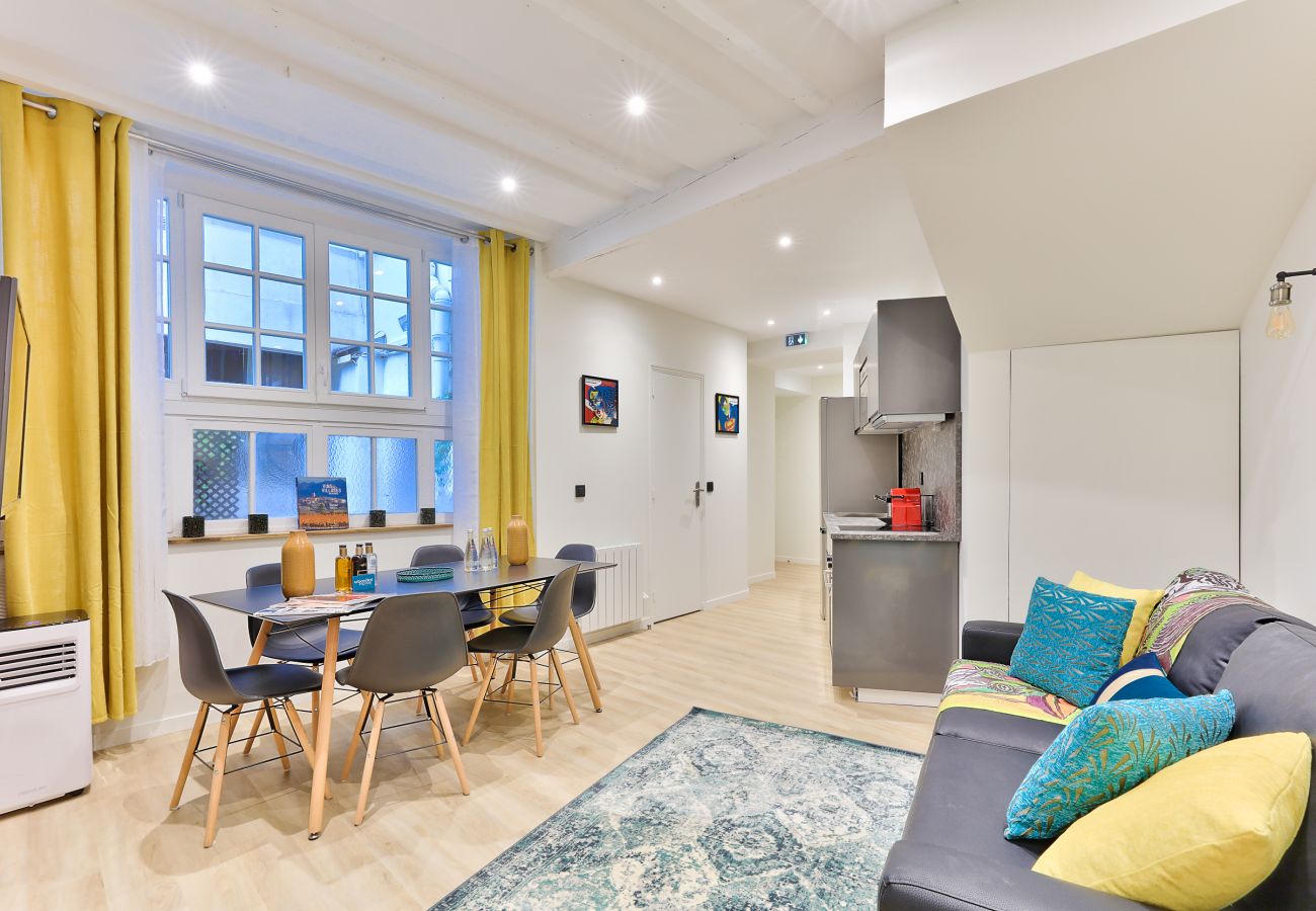 Appartement à Paris - Uran Flat 125 - Montorgueil Street Art