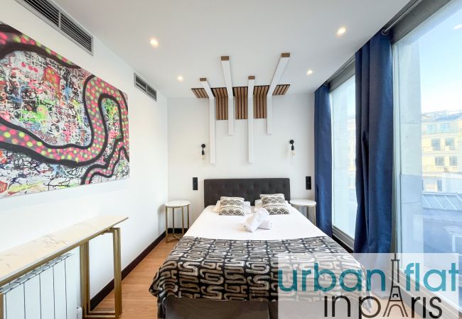 Appartement à Paris - Urban Flat 128 - Beautiful 4 BDR Flat Champs-Elysees Appartement à Paris - Urban Flat 128 - Beautiful 4 BDR Flat Champs-Elysees