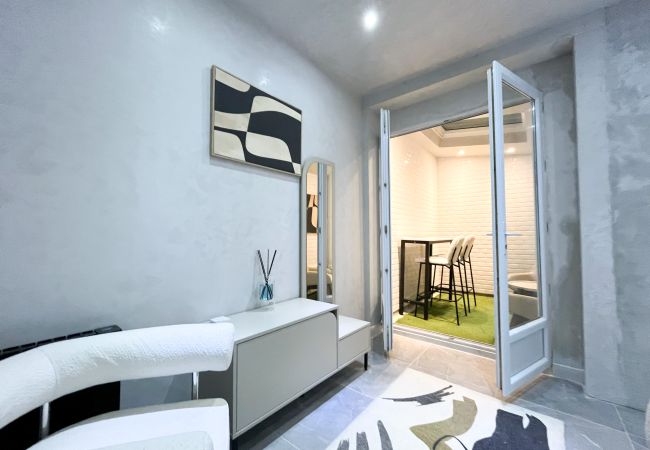 Studio à Paris - 11 - Studio next to Champs-Elysees Studio à Paris - 11 - Studio next to Champs-Elysees