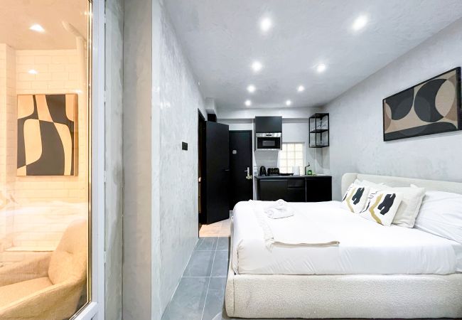 Studio à Paris - 11 - Studio next to Champs-Elysees Studio à Paris - 11 - Studio next to Champs-Elysees