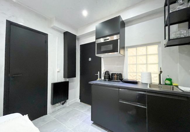 Studio à Paris - 11 - Studio next to Champs-Elysees Studio à Paris - 11 - Studio next to Champs-Elysees