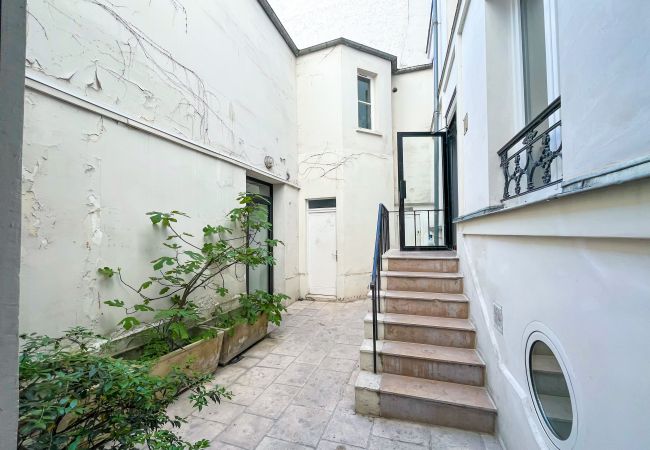 Studio à Paris - 11 - Studio next to Champs-Elysees Studio à Paris - 11 - Studio next to Champs-Elysees