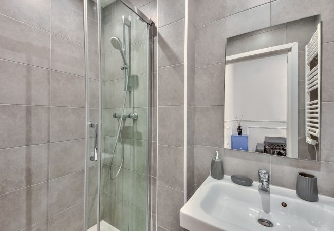 Appartement à Paris - 35 - Urban Pretty Flat near Grands Boulevards  Appartement à Paris - 35 - Urban Pretty Flat near Grands Boulevards