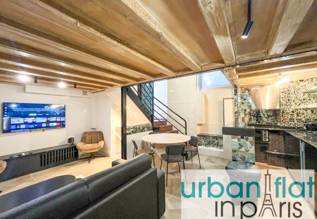 Appartement à Paris - Urban Flat 09 - Design Triplex Champs-Elysees Appartement à Paris - Urban Flat 09 - Design Triplex Champs-Elysees