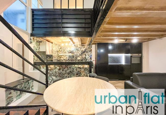 Appartement à Paris - Urban Flat 09 - Design Triplex Champs-Elysees Appartement à Paris - Urban Flat 09 - Design Triplex Champs-Elysees