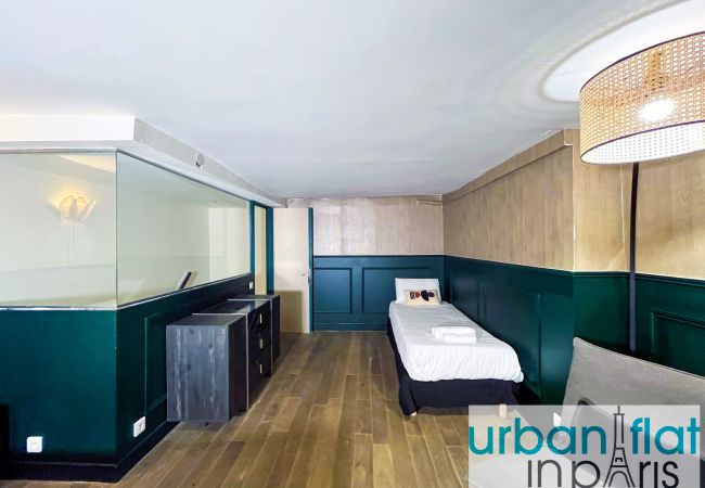 Appartement à Paris - Urban Flat 31 - Charming Triplex in Paris Appartement à Paris - Urban Flat 31 - Charming Triplex in Paris