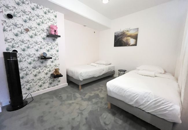 Appartement à Paris - Urban Flat 166 - 4BDR Luxury Apartment in Center of Paris Appartement à Paris - Urban Flat 166 - 4BDR Luxury Apartment in Center of Paris