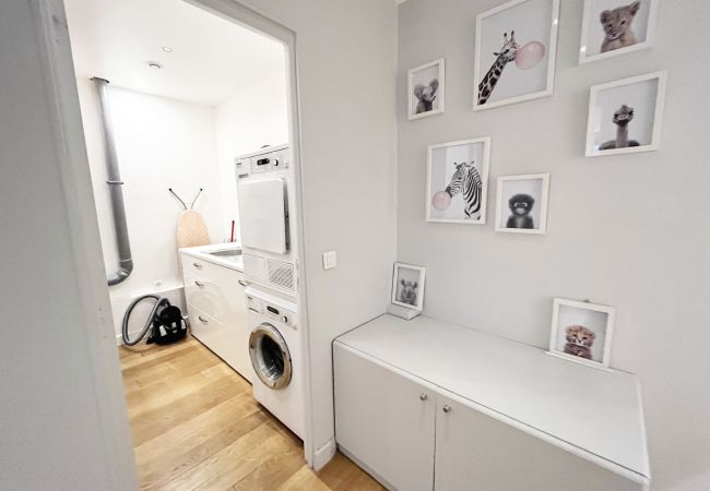 Appartement à Paris - Urban Flat 166 - 4BDR Luxury Apartment in Center of Paris Appartement à Paris - Urban Flat 166 - 4BDR Luxury Apartment in Center of Paris