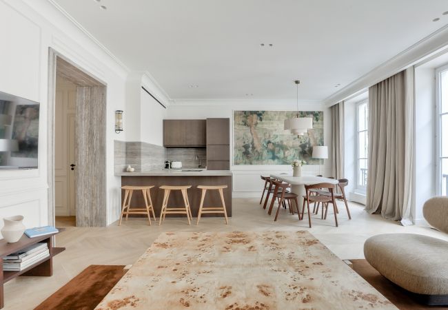 Appartement à Paris - Urban Flat 191 - Luxury 4 Bedroom Apartment - Madeleine Appartement à Paris - Urban Flat 191 - Luxury 4 Bedroom Apartment - Madeleine