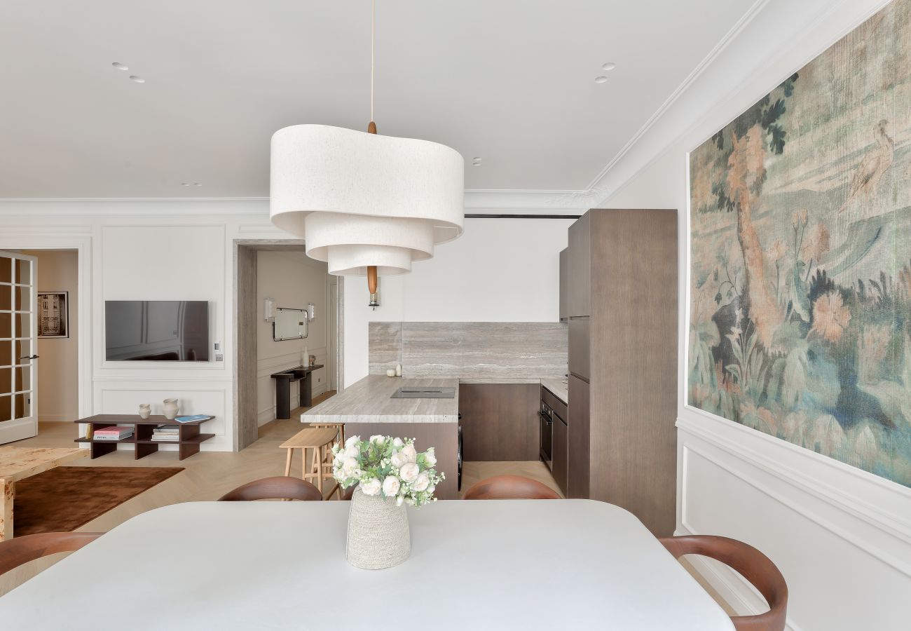 Appartement à Paris - Urban Flat 191 - Luxury 4 Bedroom Apartment - Madeleine Appartement à Paris - Urban Flat 191 - Luxury 4 Bedroom Apartment - Madeleine