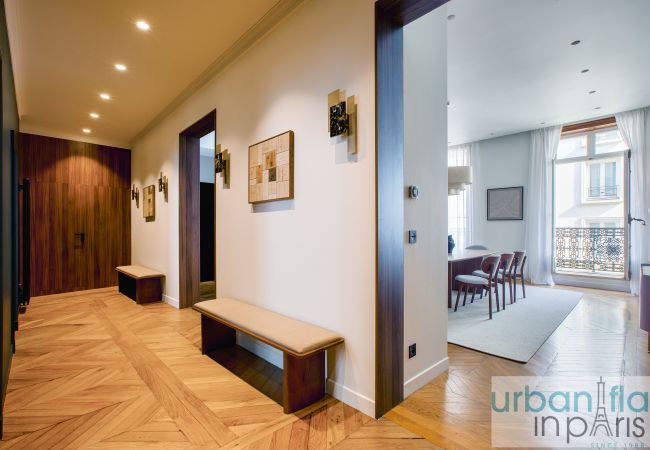 Appartement à Paris - Appartement Saint Honoré Champs Elysées Appartement à Paris - Appartement Saint Honoré Champs Elysées