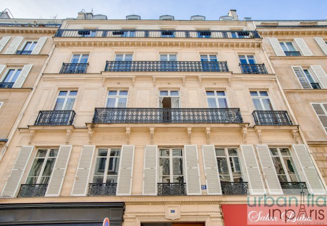 Appartement à Paris - Appartement Saint Honoré Champs Elysées Appartement à Paris - Appartement Saint Honoré Champs Elysées