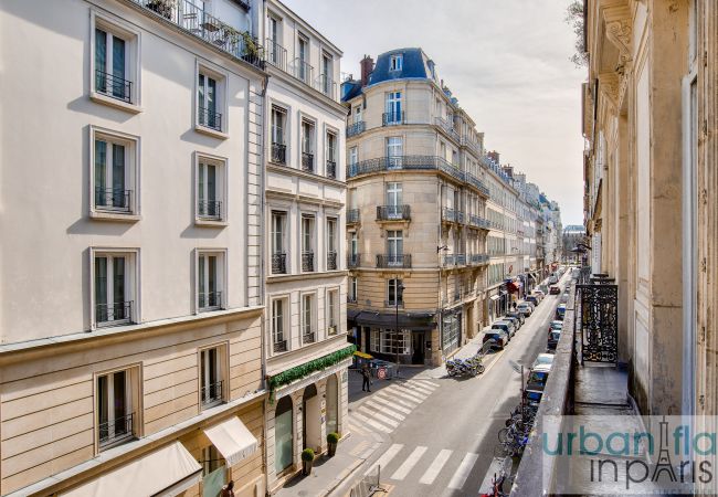 Appartement à Paris - Appartement Saint Honoré Champs Elysées Appartement à Paris - Appartement Saint Honoré Champs Elysées